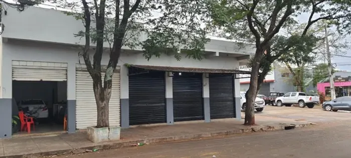Alugo prédio comercial em Tapejara- Pr