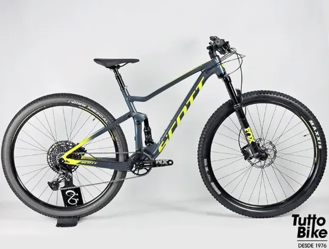 Bicicleta usada Scott Spark (tamanho M)