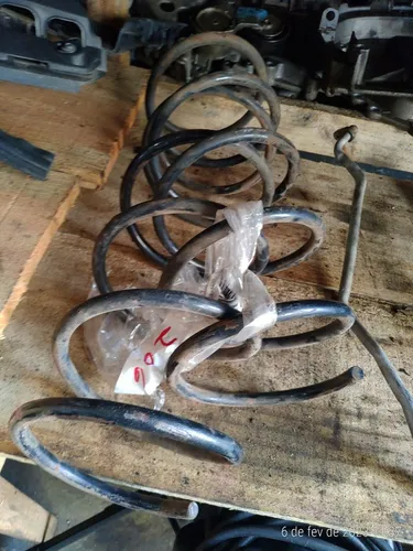 Par de molas dianteira Peugeot 206 207 originais