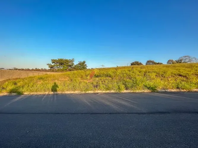 Lote à venda, Condomínio Aquaville - Divinópolis/MG