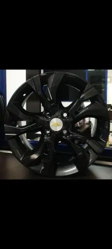 Rodas Ônix Plus Black Piano aro14 novas em até 10x de R$245,00 no cartão de crédito