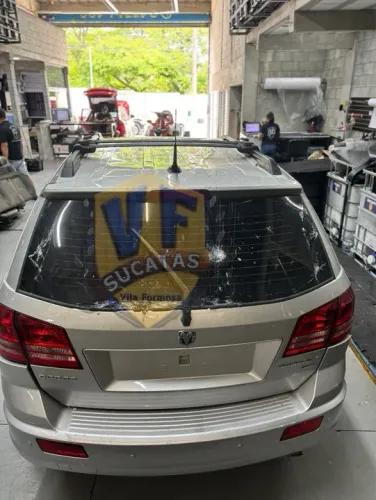 Sucata dodge journey 2.7 2010 para Venda de peças com nota fiscal 