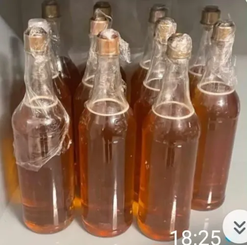 Mel de Abelha Puro - Jandaíra e Italiana. 