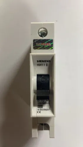 dijuntor SIEMENS MONO B10 220/380V