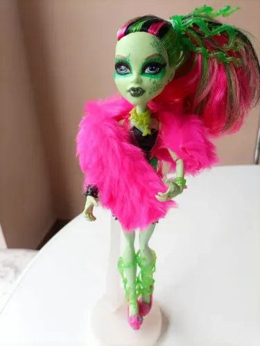 Monsters hight Vênus Zumbi 