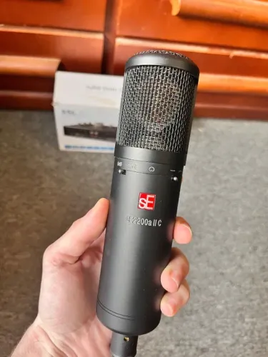 Microfone Condensador Se Electronics 2200a II C