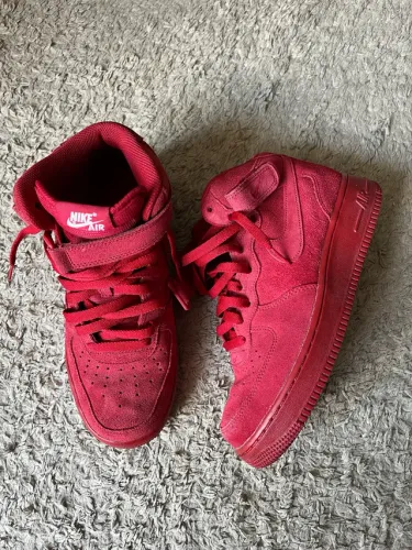 Nike Air Force 1 MID 07 RED OCTOBER TRIPLE GYM Camurça Vermelha 38BR