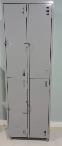 Armário De Aço Roupeiro Academia 04 Portas Grandes Locker Cinza