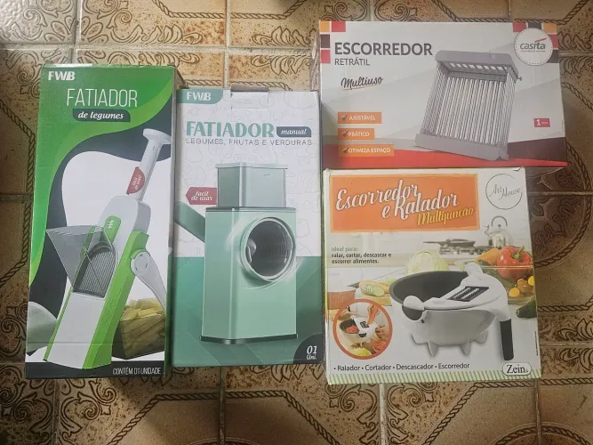 Kit Cozinha - Ralador, Escorredor, Fatiador - 4 Peças