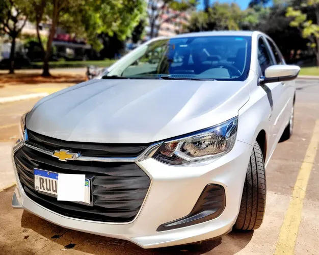 Onix Plus LT 1.0 TUB Automático 2023 - 36.000km