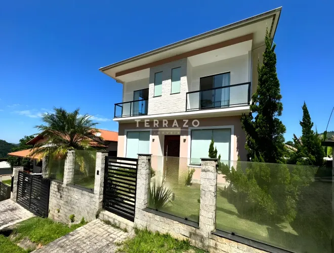 Casa em Condomínio à venda, 4 quartos, 4 suítes, 2 vagas, Caneca Fina - Guapimirim/RJ
