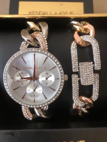 Relógio Kendall + Kylie com Pulseira de Strass