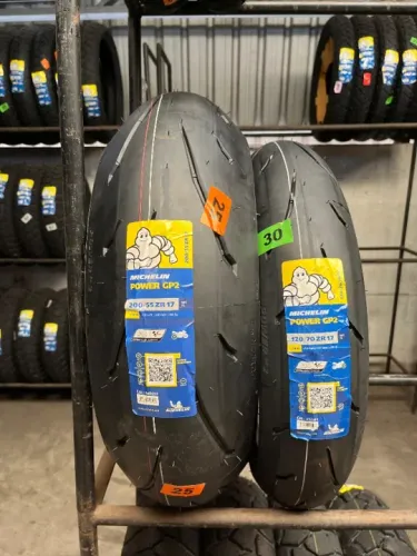 Par de Pneu Michelin Power GP2 200/55-17 e 120/70-17 Bmw S1000RR/Pinagale V4S/Cbr1000RR