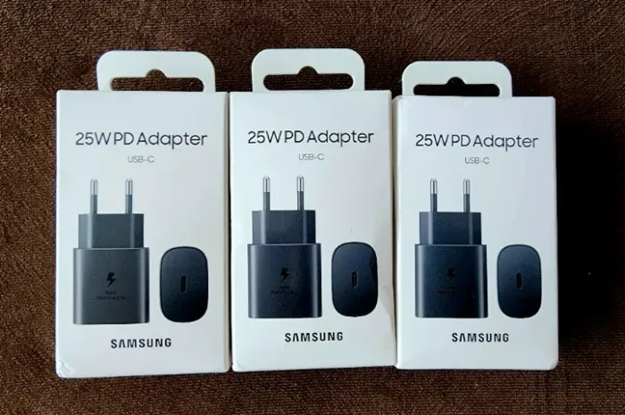 Carregador Samsung 25W, super rápido. Original. Novo. Parcelo no cartão.