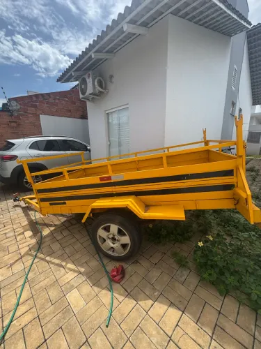 Carretinha 2,50 x 1,40 REFORÇADA