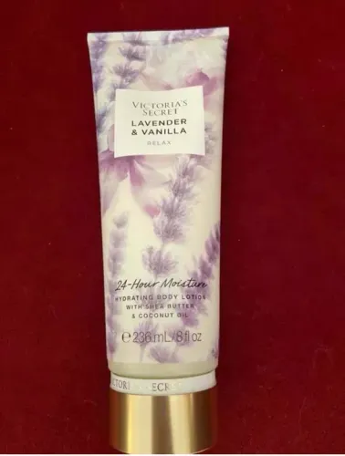 Loção Corporal Victoria's Secret Lavanda & Baunilha 236ml