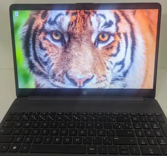 Notebook HP G9 i5-1235U (10 Núcleos) (40 Dias de Uso)
