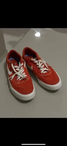 Tenis nike sb vermelho 42