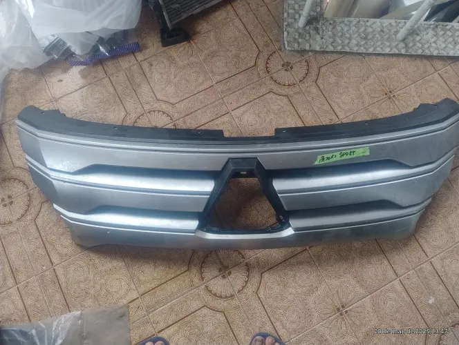 Grade L200 Sport 22/25