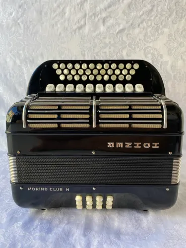 ACORDEON HOHNER MORINO CLUB N