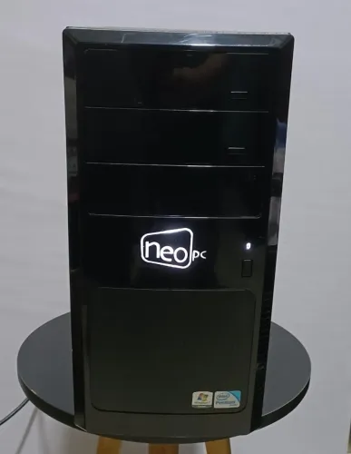 Computador W10 IE6500 500GB HD - 4GB DDR3 MEMORIA Gravador de CD e DVD + Leitor de Cartão