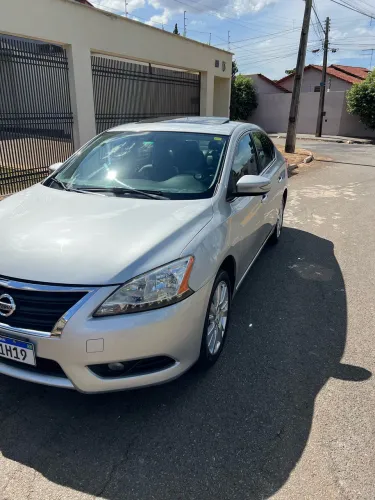 Nissan Sentra SL 2.0/ 2.0 Flex Fuel 16V Aut. 2014