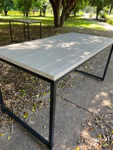 Mesa de jantar sob medida 