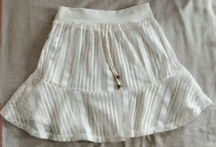 Saia Saída De Praia em Tule Nova