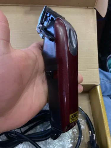 Máquina de cortar cabelo profissional Wahl Magic clip