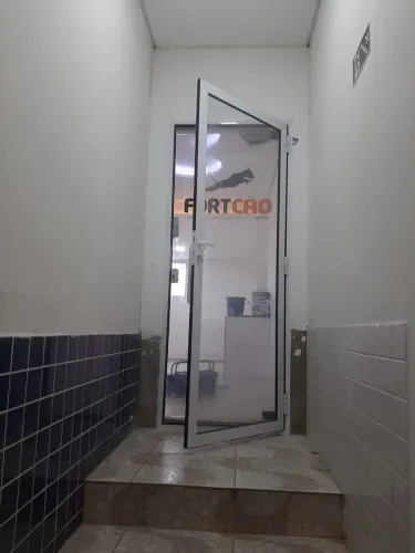 Portas e janelas anti ruídos