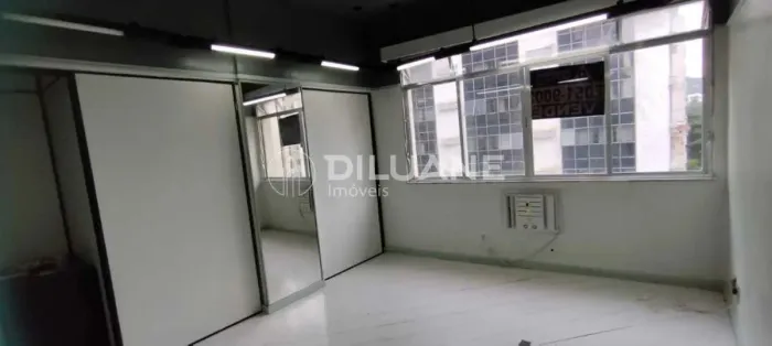Sala : / Comercial / Copacabana