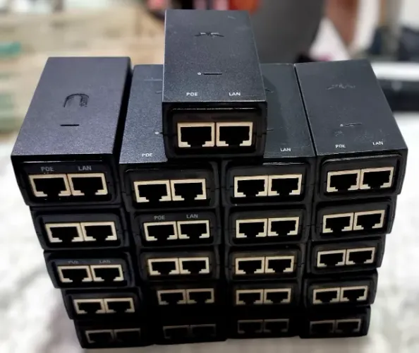 Fonte ubiquit POE 24v