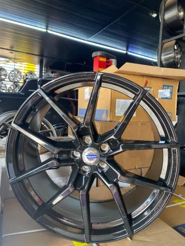 Roda Aro 21 volvo 5x108 importada