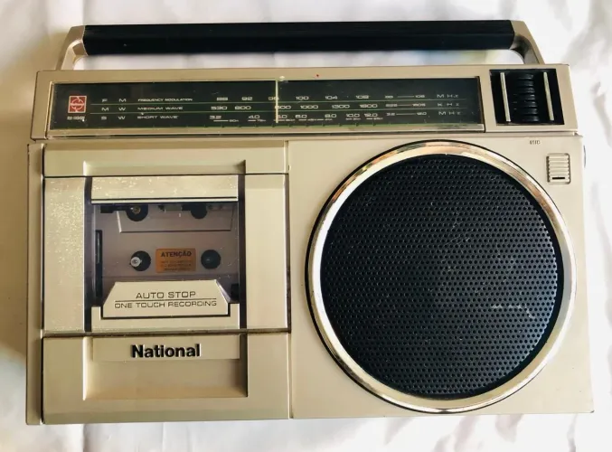 Rádio Gravador Portátil National  RX1494W  - Vintage 