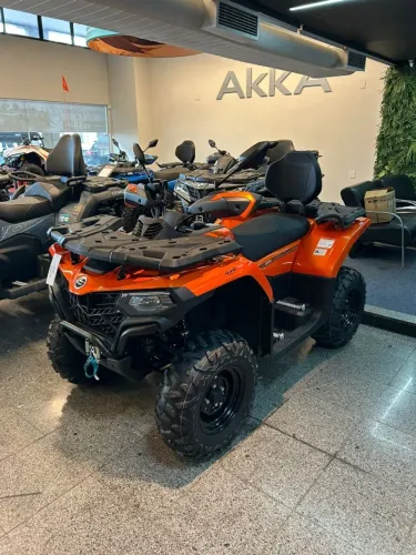 Quadriciclo CFMoto CForce 450L Aut. 4x4 2026 24*