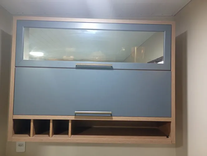Armário aéreo de cozinha - MDF