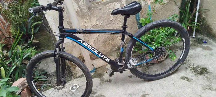 Bicicleta aro 29 faço troca por televisão