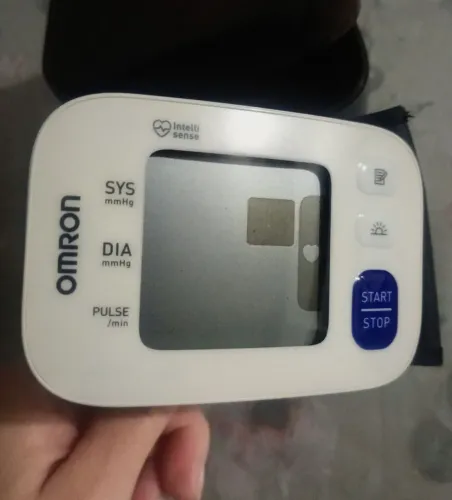 Aparelho de pressão OMRON