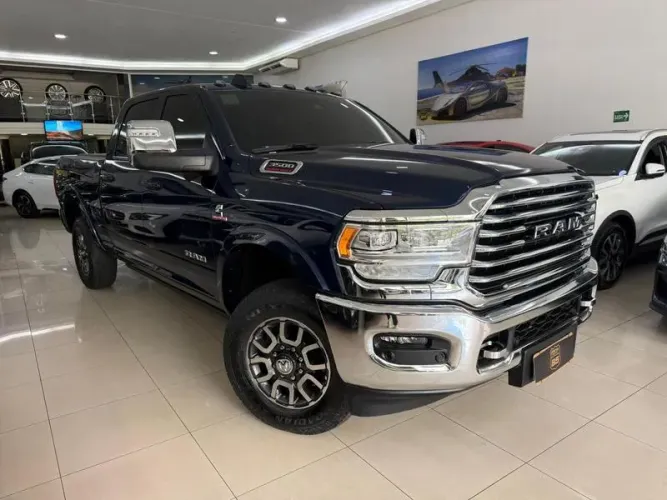 Ram 3500 Limited Longhorn 6.7 TB CD Diesel 2024