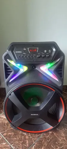 Caixa amplificada Mondial 700w