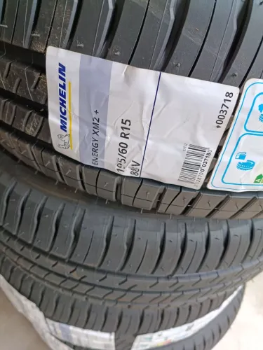 Jogo 4 pneus Michelin 195 60 15r