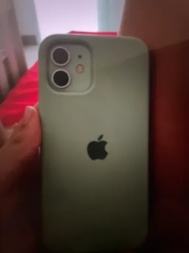 iPhone 12