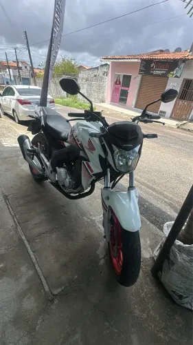 Twister 2022 tudo ORIGINAL ! 16M KM RODADOS.