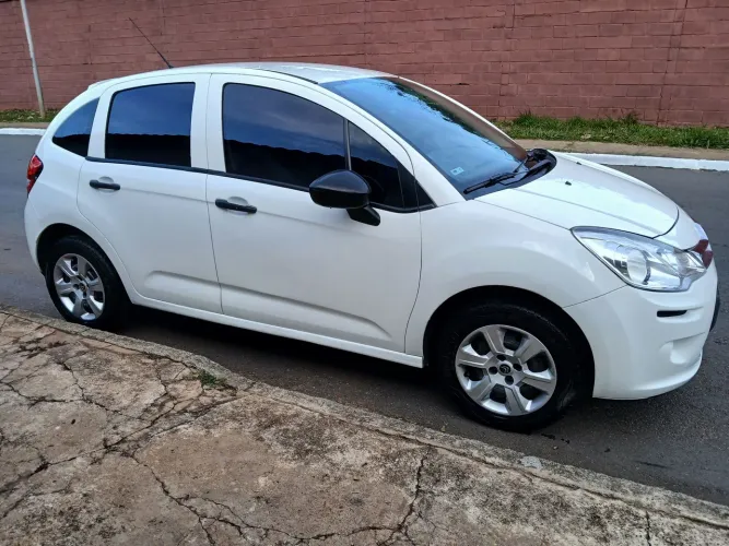 Citroen C3 Origine 1.5 Flex 8V 5P Mec. 2015