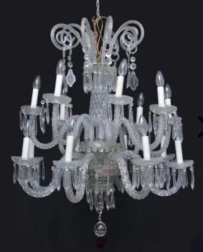 Imponente lustre de grandes proporções - Baccarat (atribuído)
