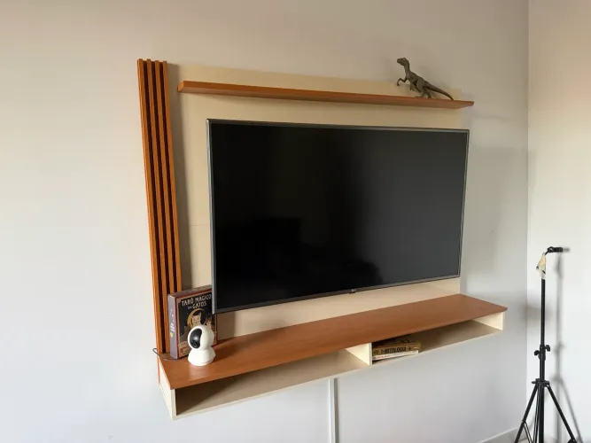 Painel de TV Ripado