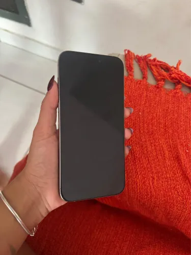 iPhone 15 pro max 128gb SUPER NOVO 