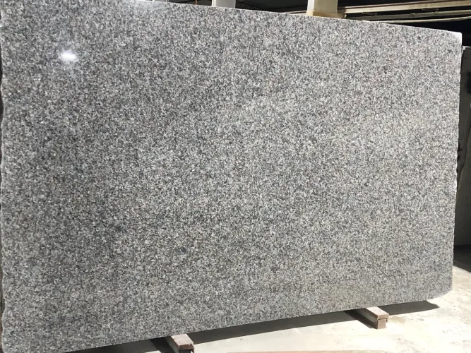 Granito ocre Itabira para sua obra
