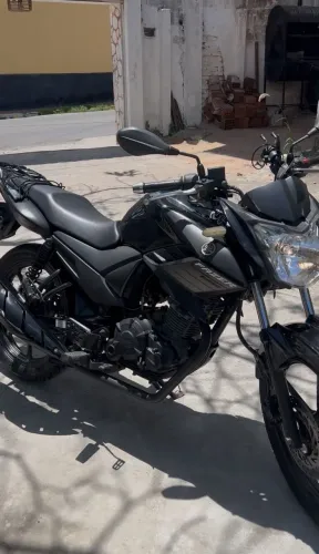 Moto em dia