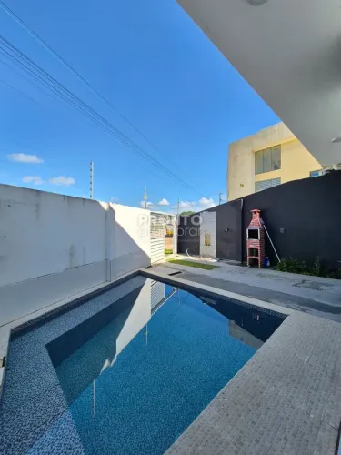 Casa com 3 quartos em Carneiros